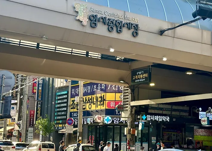 갓성비 암사역 도보 Yes24live 암사종합시장 한강공원 Kspo 2룸 2퀸 침대